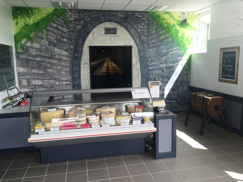 Contact Fromagerie Des Monts Du Cantal 